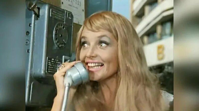 Телеком-рынок России в 2024 году вырос на 6,2% и превысил 2 трлн рублей 